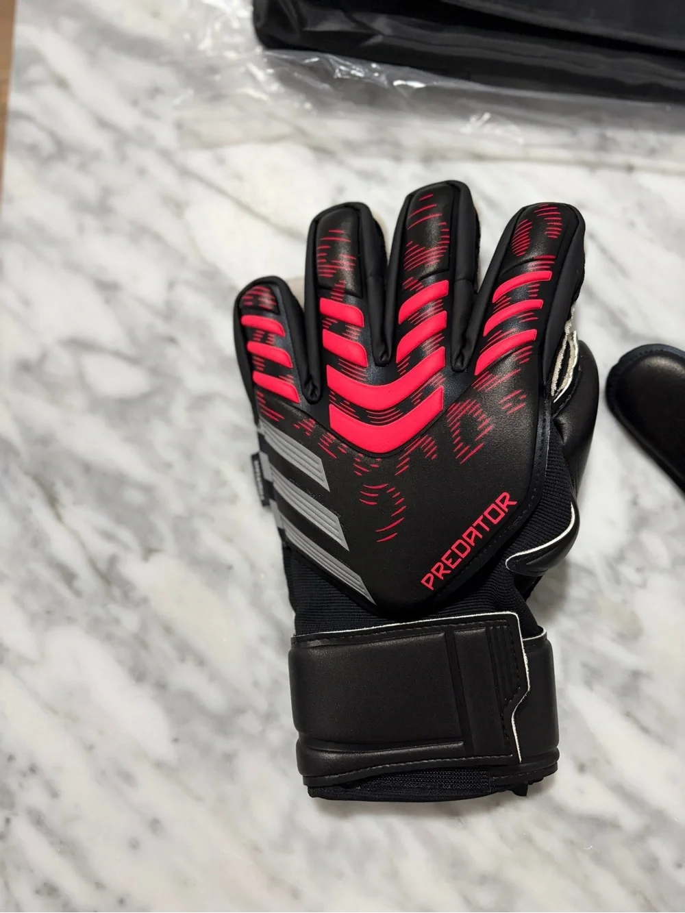 Adidas Predator Goalkeeper Gloves